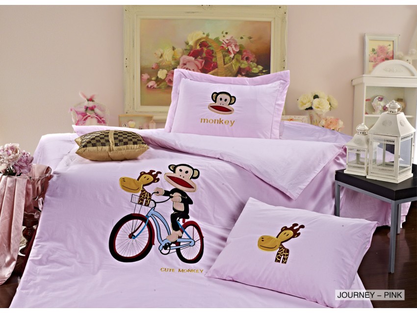 Arya сатин с вышивкой Journey Pink 160*220